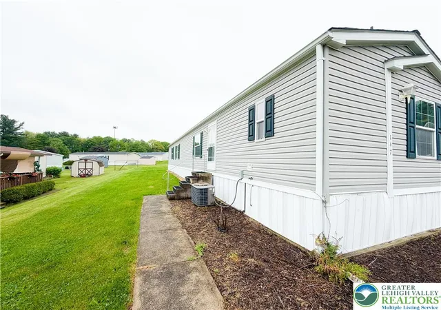 Homes for sale in East Penn Twp, PA | 147 Ashley Ln, East Penn Twp, PA 18235 | MLS# 777697