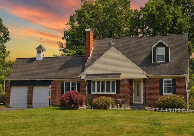 Homes for sale in Hanover Twp, PA | 1345 W Macada Rd, Hanover Twp, PA 18017 | MLS# 777692