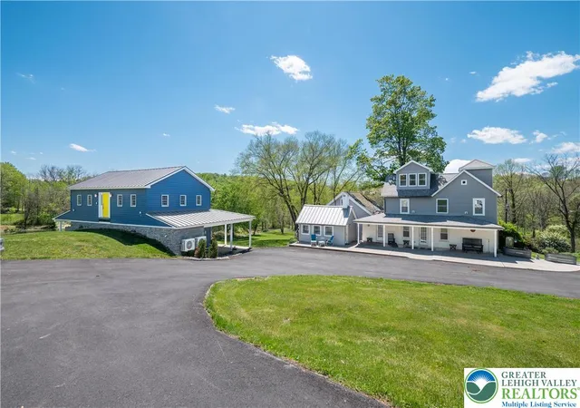 Photo 2 of Single family home for sale at 1072 Five Points Richmond Rd, Bangor, PA 18013 | MLS# 776608 | Listing updated on 2026-06-10