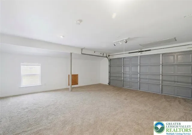 Homes for sale in Tobyhanna Twp, PA | 155 Cranberry Dr, Tobyhanna Twp, PA 18610 | MLS# 777581