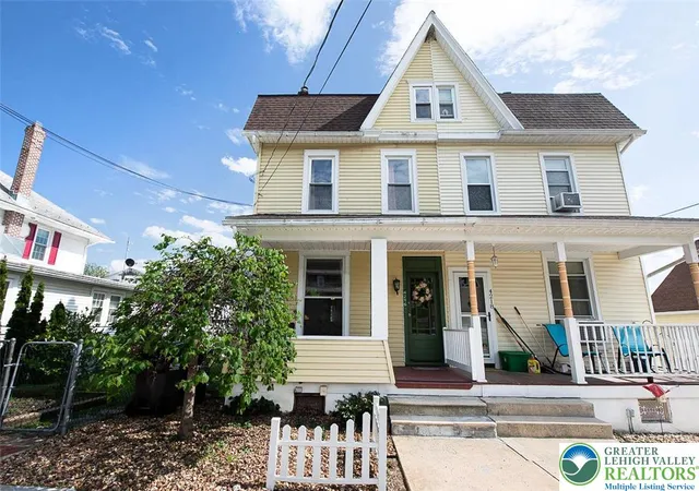 Homes for sale in Washington Twp, PA | 4216 Main St, Washington Twp, PA 18079 | MLS# 777568