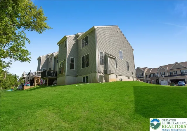 3rd image of 4462 Benjamin Ct, Emmaus, PA 18049 | MLS# 777738