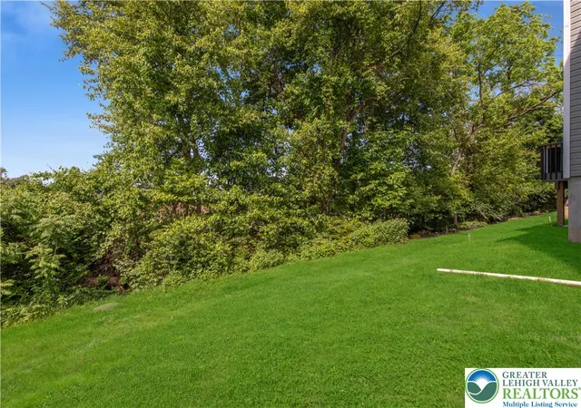 4th image of 4462 Benjamin Ct, Emmaus, PA 18049 | MLS# 777738