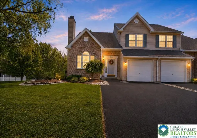 Homes for sale in North Whitehall Twp, PA | 2314 Red Maple Dr, North Whitehall Twp, PA 18037 | MLS# 777707