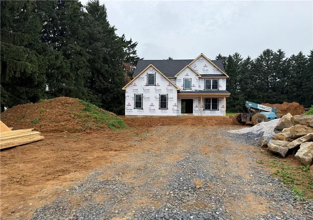 Homes for sale in Bethlehem City, PA | 1551 Kelchner Rd, Bethlehem City, PA 18018 | MLS# 777860