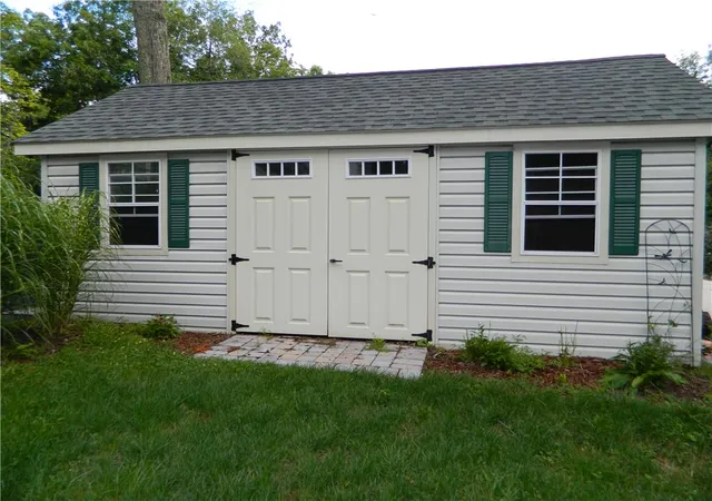 3rd image of 328 Pin Oak Rd, Jackson Twp, PA 18360 | MLS# 777826