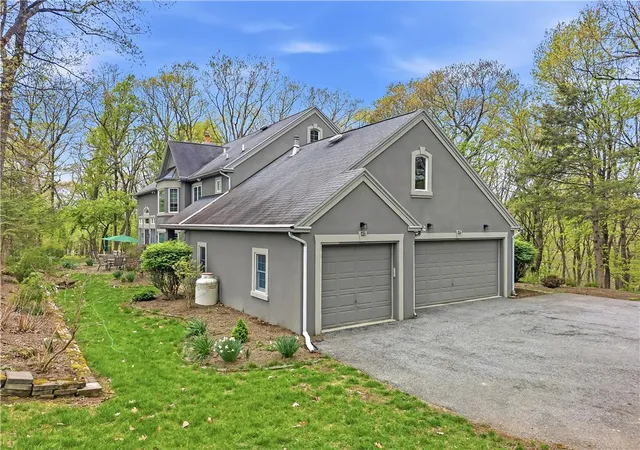 Homes for sale in Upper Macungie Twp, PA | 6688 Haasadahl Rd, Upper Macungie Twp, PA 18106 | MLS# 777963