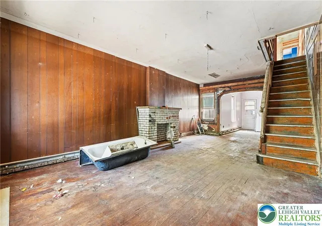 Homes for sale in Allentown City, PA | 137 South St, Allentown City, PA 18109 | MLS# 777843