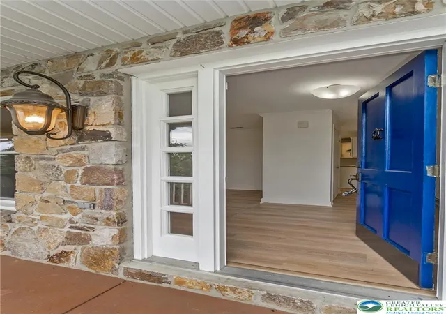 3rd image of 4050 Ascot Circle, Lower Macungie Twp, PA 18103 | MLS# 778003