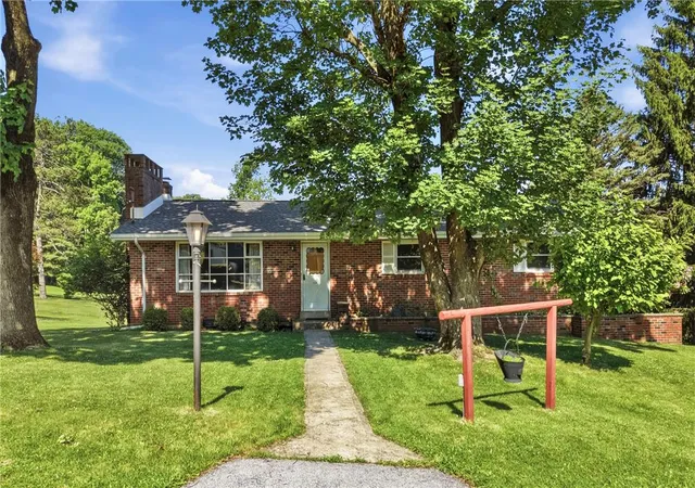 Photo 2 of Sale Pending at 2224 Sunset Ln, Fountain Hill, PA 18015 | MLS# 777810 | Listing updated on 2026-08-02