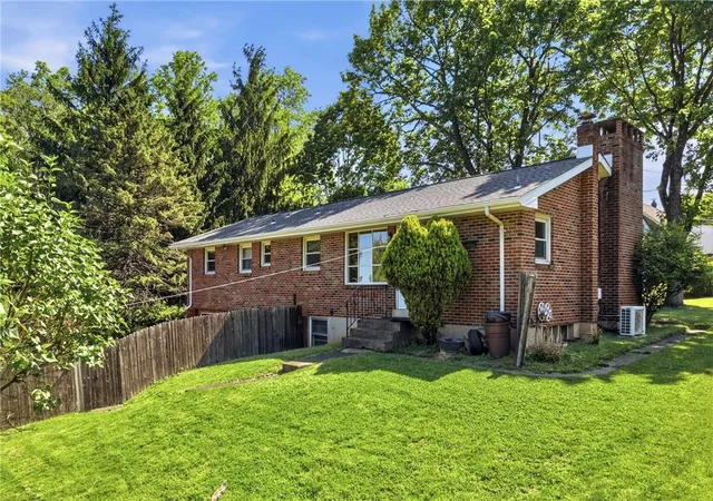 Photo 3 of Sale Pending at 2224 Sunset Ln, Fountain Hill, PA 18015 | MLS# 777810 | Listing updated on 2026-08-02