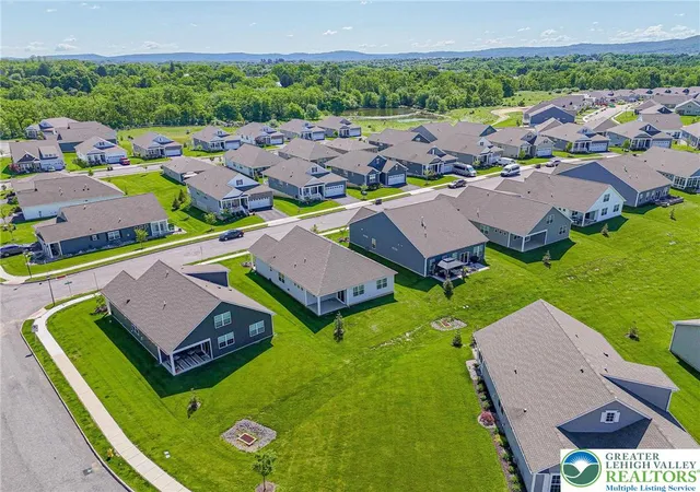 45th image of 7887 Keystone Dr, Breinigsville, PA 18031 | MLS# 778120