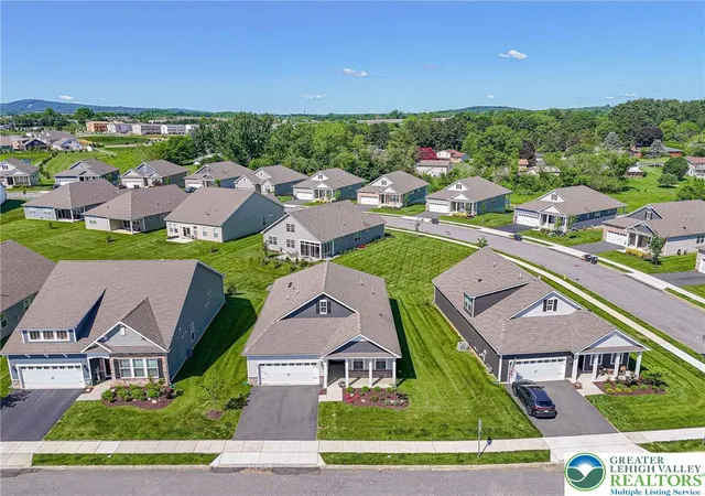 4th image of 7887 Keystone Dr, Breinigsville, PA 18031 | MLS# 778120