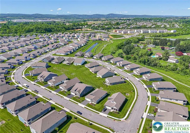 5th image of 7887 Keystone Dr, Breinigsville, PA 18031 | MLS# 778120
