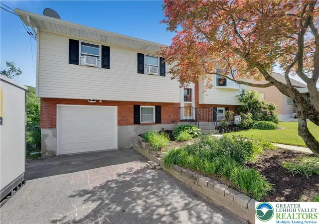 Homes for sale in Salisbury Twp, PA | 1244 Taft Ave, Salisbury Twp, PA 18103 | MLS# 778139