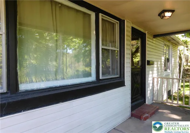 5th image of 38 N Eighth, Mahanoy City, PA 17948 | MLS# 778116