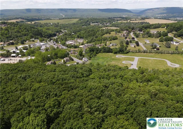 2nd image of 3603 Rip Ct, Slatington, PA 18080 | MLS# 777935