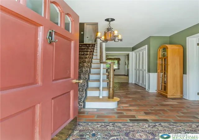 Photo 2 of Sale Pending at 2838 Edgemont Dr, Allentown, PA 18103 | MLS# 777732 | Listing updated on 2026-07-27