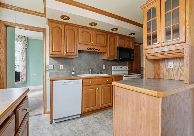 Homes for sale in Pen Argyl Boro, PA | 202 S Schanck Ave, Pen Argyl Boro, PA 18072 | MLS# 777802