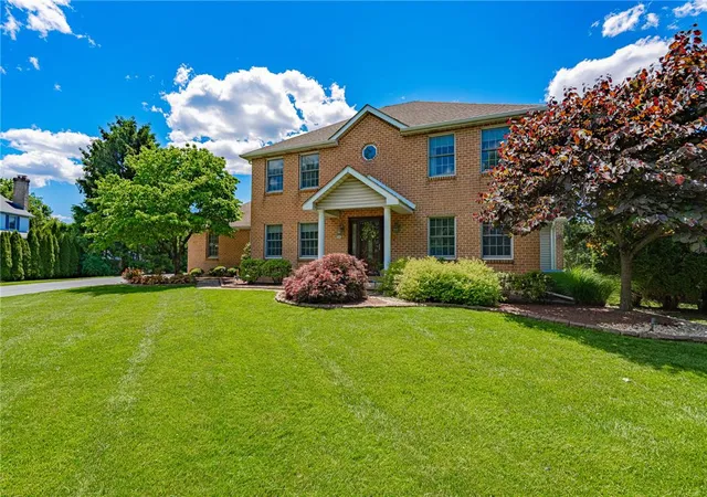 Homes for sale in Palmer Twp, PA | 3110 Highland Dr, Palmer Twp, PA 18045 | MLS# 777995
