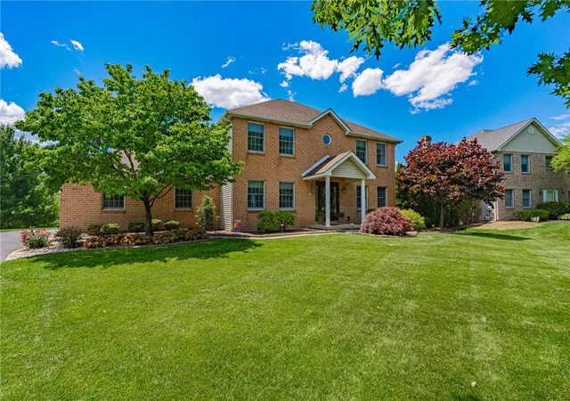 Homes for sale in Palmer Twp, PA | 3110 Highland Dr, Palmer Twp, PA 18045 | MLS# 777995