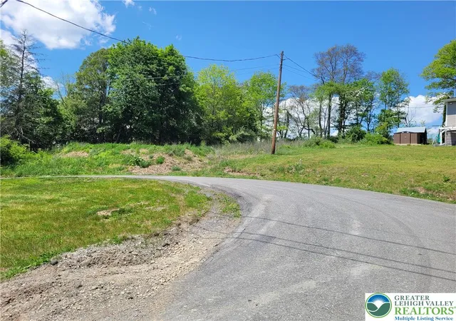 Photo 3 of Sale Pending at 1 Ashley Ct #1, Kunkletown, PA 18058 | MLS# 777351 | Listing updated on 2026-07-09