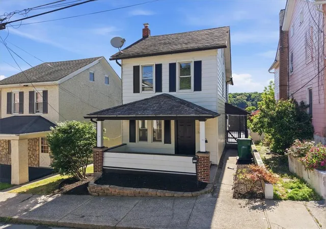 Photo 1 of Sale Pending at 125 S 4th Street, Bangor, PA 18013 | MLS# 778245 | Listing updated on 2026-07-24