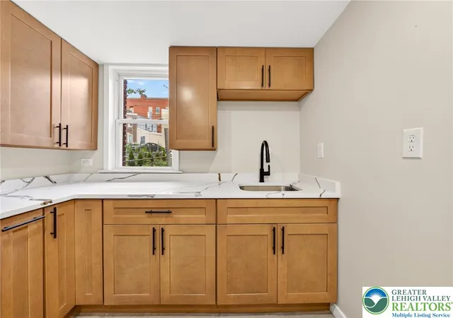 5th image of 337 N 2Nd St, Allentown, PA 18102 | MLS# 778253