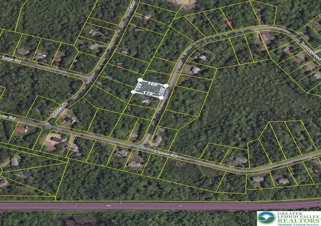 Homes for sale in Tunkhannock Twp, PA | 119 Tumbleweed Dr, Tunkhannock Twp, PA 18334 | MLS# 778277