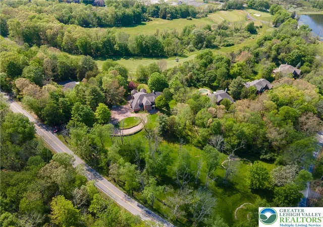 100th image of 441 Hidden Lake Dr, East Stroudsburg, PA 18302 | MLS# 777570