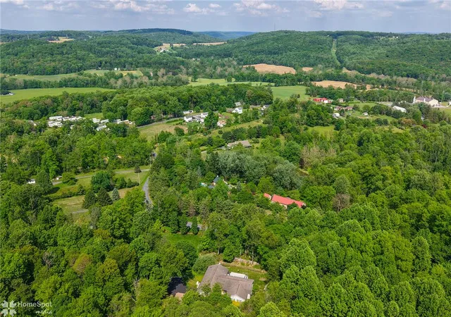 Homes for sale in Bechtelsville Boro, PA | 164 Hardt Hill Rd, Bechtelsville Boro, PA 19505 | MLS# 776849