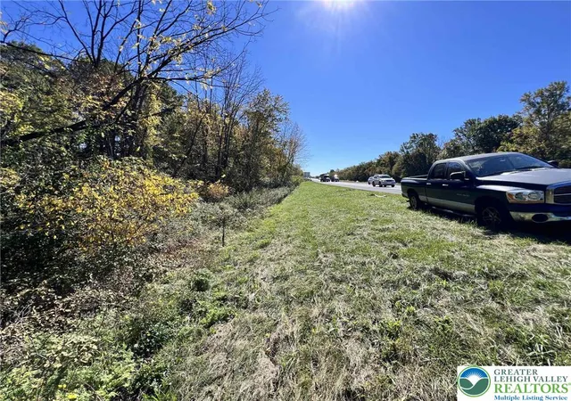 Homes for sale in Bushkill Twp, PA | Pa Route 33, Bushkill Twp, PA 18091 | MLS# 778331