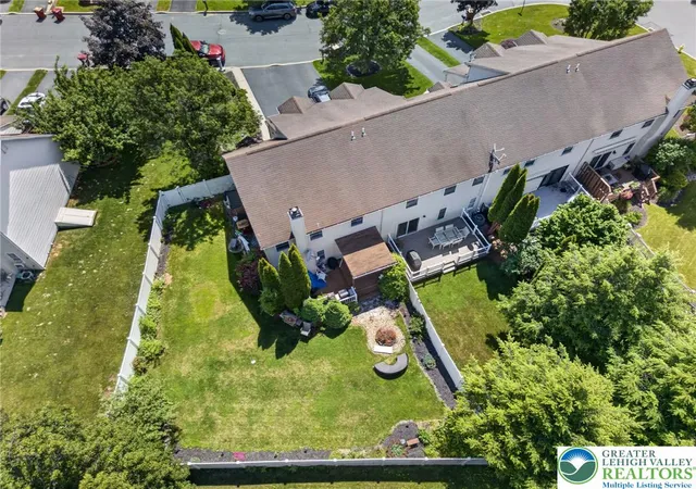 Photo 4 of Sale Pending at 2580 Lower Way, Easton, PA 18040 | MLS# 778325 | Listing updated on 2026-08-27