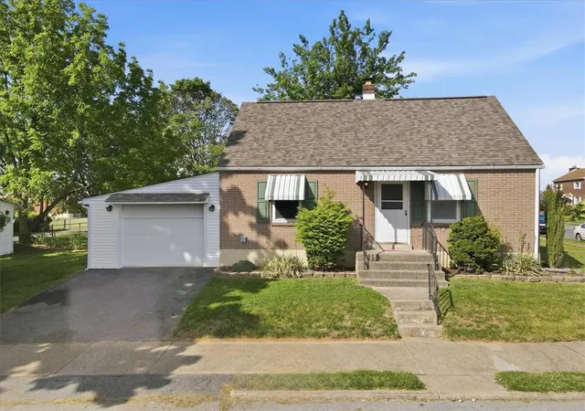 Homes for sale in Bethlehem City, PA | 1603 Englewood St, Bethlehem City, PA 18017 | MLS# 778324