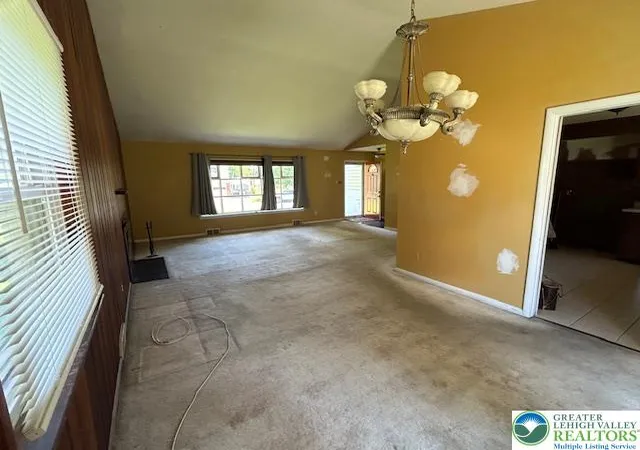 Photo 3 of Sale Pending at 2065 Hopewell Rd, Bethlehem, PA 18017 | MLS# 778005 | Listing updated on 2026-07-14