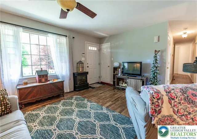 Homes for sale in Moore Twp, PA | 518 Bauer Rd, Moore Twp, PA 18014 | MLS# 777973