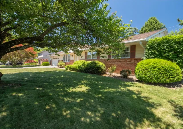 Homes for sale in Lower Macungie Twp, PA | 7515 Woodbine, Lower Macungie Twp, PA 18062 | MLS# 778384