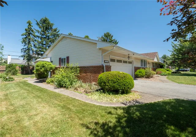 Homes for sale in Lower Macungie Twp, PA | 7515 Woodbine, Lower Macungie Twp, PA 18062 | MLS# 778384