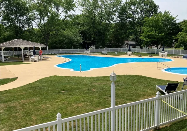 Photo 30 of Manufactured home for sale at 6 Springridge Rd, Bath Boro, PA 18014 | MLS# 778470 | Listing updated on 2026-08-28