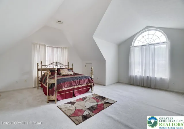 Photo 4 of Single family home for sale at 1149 Glade Dr S, Long Pond, PA 18334 | MLS# 778125 | Listing updated on 2026-09-01