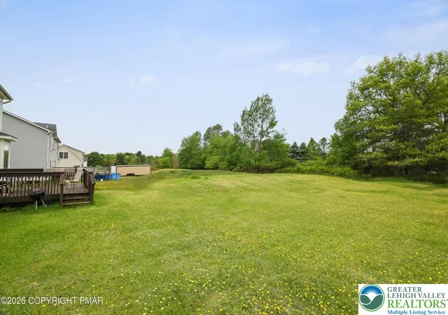 Photo 5 of Single family home for sale at 1149 Glade Dr S, Long Pond, PA 18334 | MLS# 778125 | Listing updated on 2026-09-01
