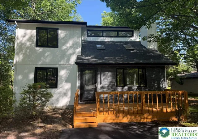 2nd image of 479 Towamensing Trl, Albrightsville, PA 18210 | MLS# 778528