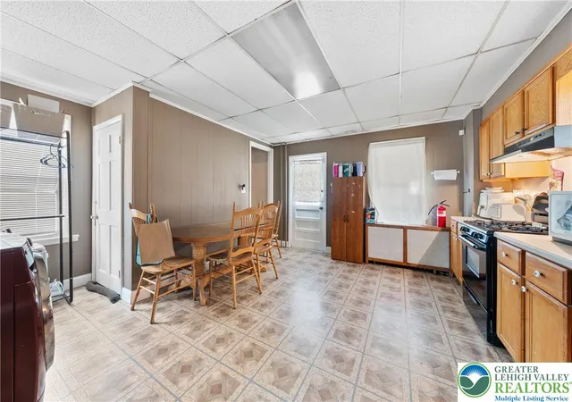 Homes for sale in Phillipsburg, NJ | 21 Henderson St, Phillipsburg, NJ 08865 | MLS# 778570