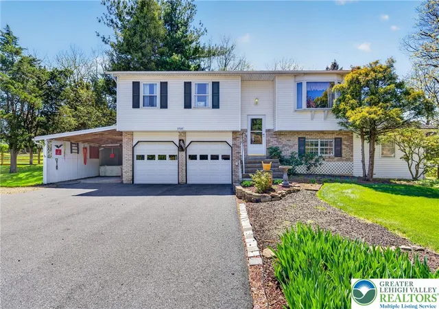 Homes for sale in East Allen Twp, PA | 5505 Monocacy Dr, East Allen Twp, PA 18017 | MLS# 777457