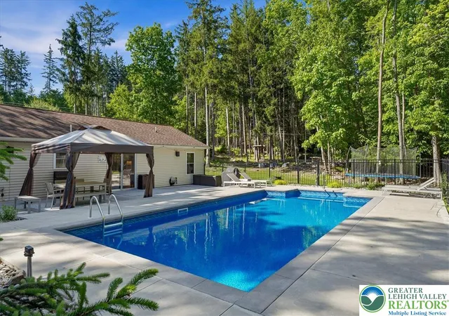 2nd image of 502 San Marco Ct, Henryville, PA 18332 | MLS# 778598