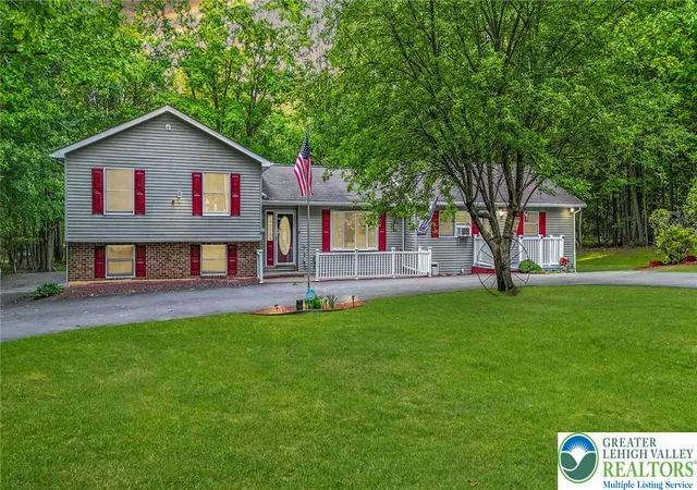 Homes for sale in Chestnuthill Twp, PA | 256 Sundance Rd, Chestnuthill Twp, PA 18330 | MLS# 778600