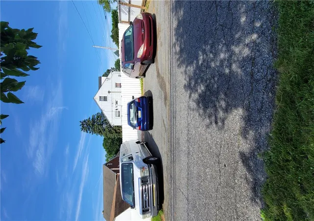 Photo 3 of Single family home for sale at 1350 Highland St, Allentown, PA 18102 | MLS# 778631 | Listing updated on 2026-06-11