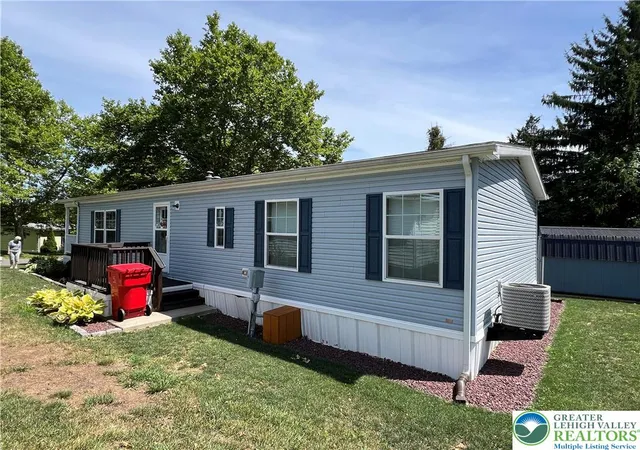 Homes for sale in Moore Twp, PA | 12 Springridge Rd, Moore Twp, PA 18014 | MLS# 778672
