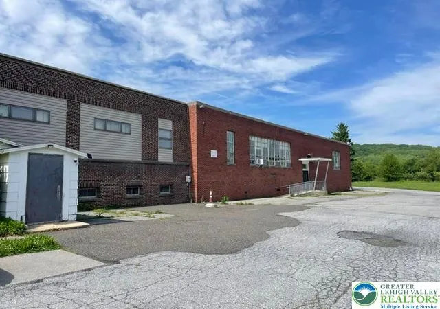 4th image of 5093 Vera Cruz Rd, Emmaus, PA 18049 | MLS# 778692