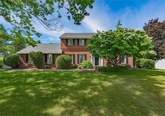 Homes for sale in North Whitehall Twp, PA | 2855 Meadow, North Whitehall Twp, PA 18078 | MLS# 778327